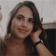 Profesora imparte clases a niñ@s de cualquier edad